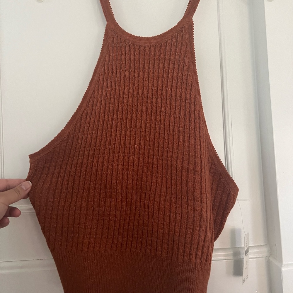 Open Back Sweater Tank - Picture 2 of 5